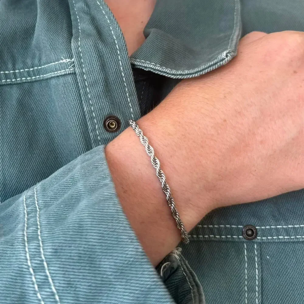 Y2K Silver Rope Chain Bracelet Minimalist Jewelry Unisex Dainty Modern Accessory